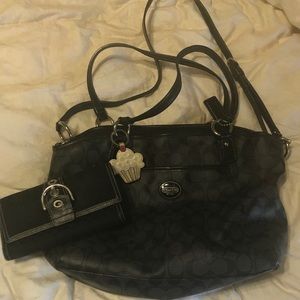 Coach purse and wallet
